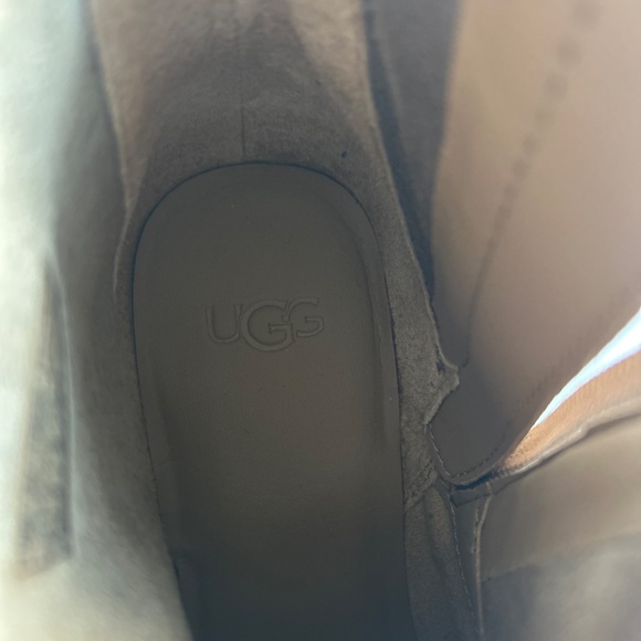 UGG Tan Brown Suede Genuine Leather Ankle Boots size 8 - Picture 11 of 16